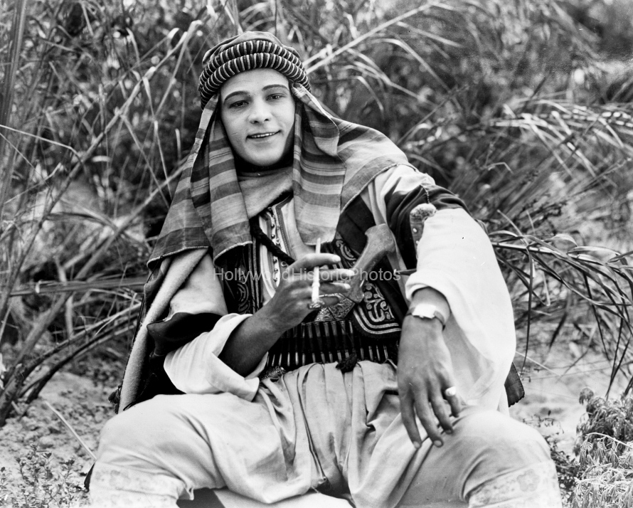 1926 3 On break The Son of the Sheik.jpg